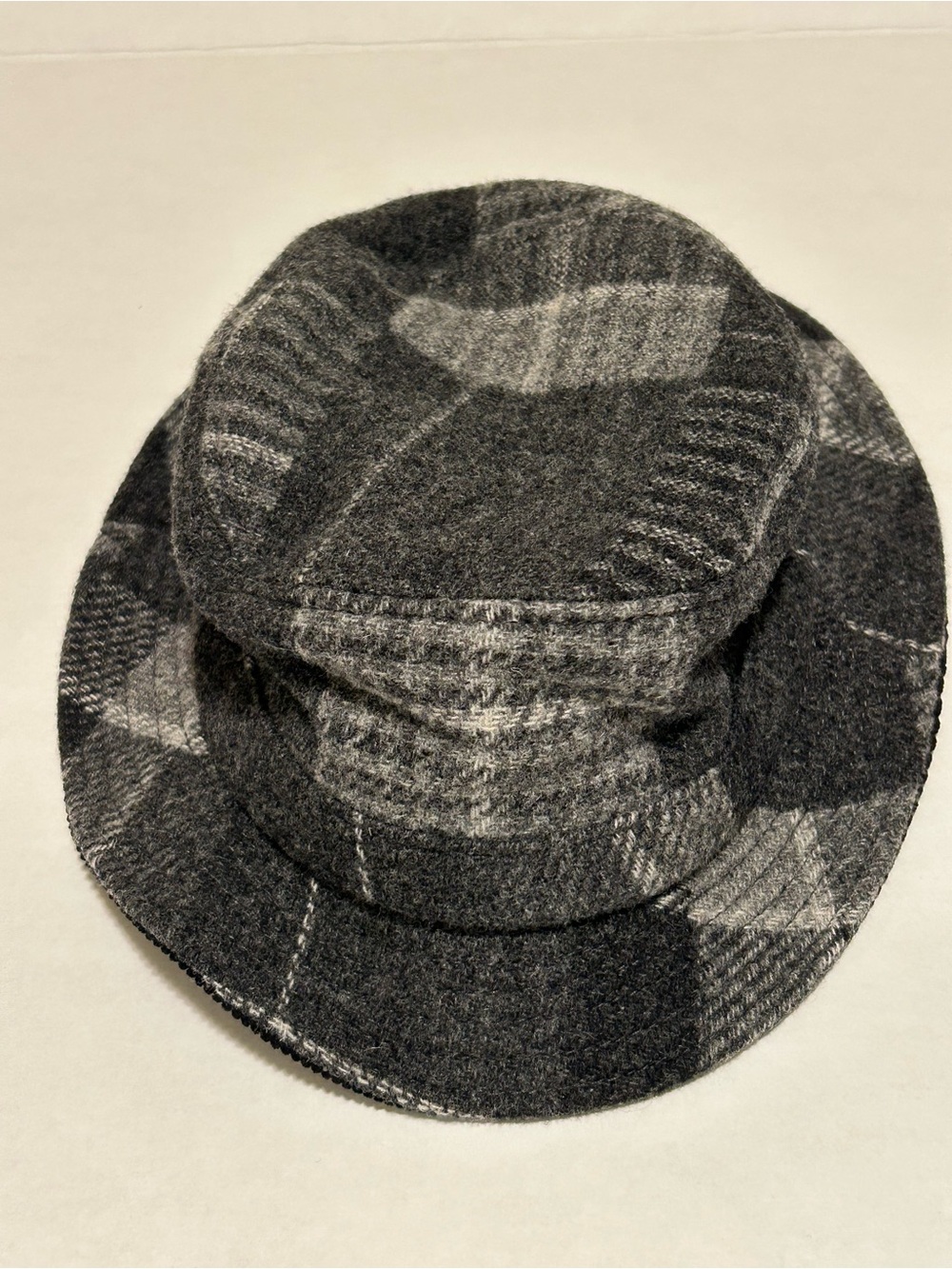 Men’s J Crew Wool S-M Gray Plaid Bucket Hat